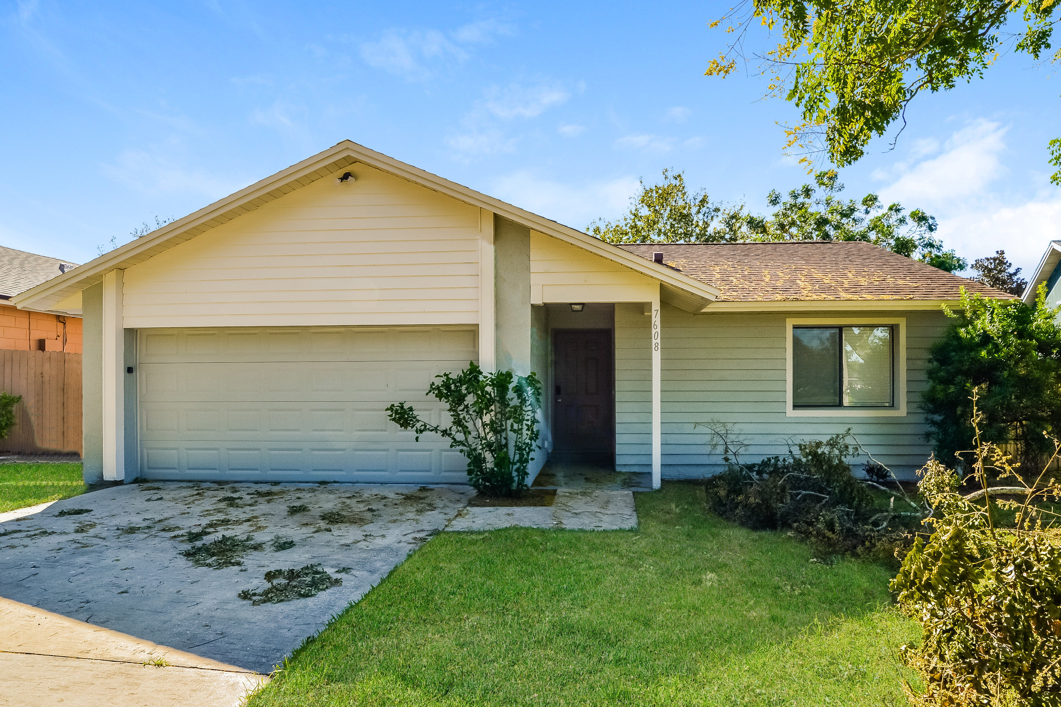 7608 LAKESIDE WOODS ORLANDO, FL 32810